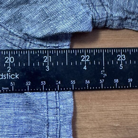 Duluth Trading Co Shirt Mens Medium Relaxed Fit Blue Button Down Short Sleeve - Picture 8 of 9